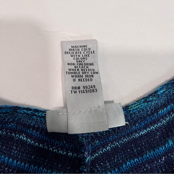 Catherines Teal Blue Striped V Neck Lightweight  Sweater Size 4X - Picture 9 of 9